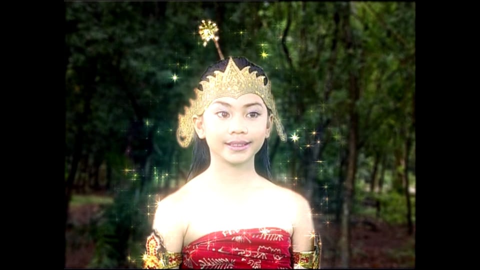 FTV "Ande-Ande Lumut" sebagai Dewi Kayangan - PH Kawakibi Entertainment - Tayang Tahun 2010